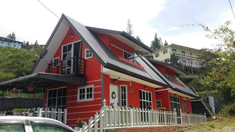 Berries Residence Kampong Kundassan Exterior photo